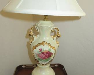 Vintage Lampcrafts 22kt Gold Painted Rose Floral Porcelain Lamp