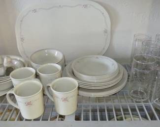Vintage Corelle by Corning Dish/Glass Set