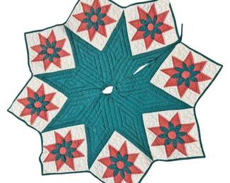 Vintage Quilted Tree Skirt