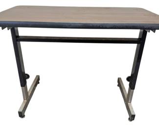 Adjustable Height ComputerTraining Table