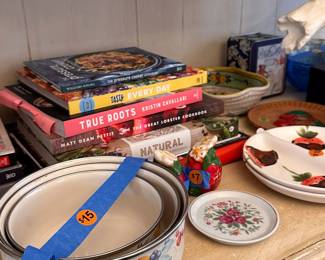 cookbooks, vintage sets, tins, collectible and more
