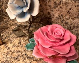rose decor: jewelry boxes, tins, sculptures, jewelry and accessories