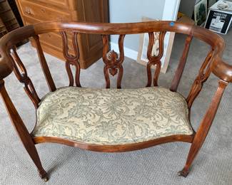 Lovely vintage settee