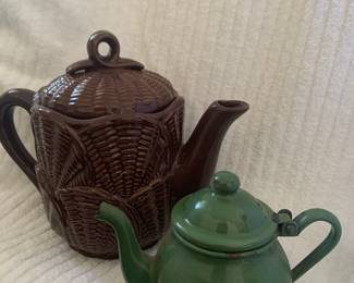Various tea pots
