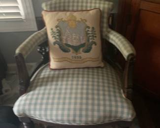 Cute petite vintage upholstered chair