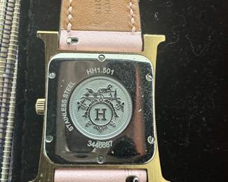 HERMÈS