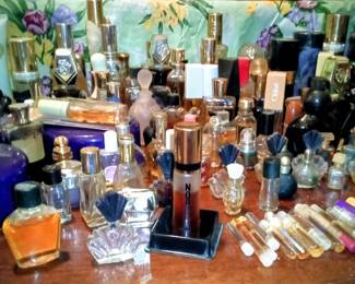 Lots of perfume bottlles