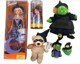Halloween Barbie & Kelly Dolls, Scare Bear, Gund Witch & Gund Finger Puppet & Pin