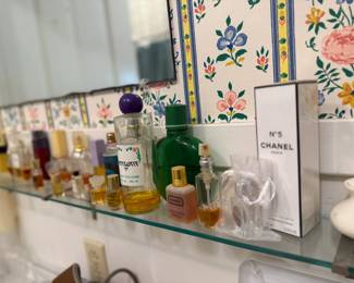 vintage parfums and perfumes