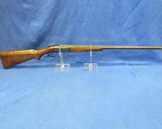 Lot 27. Winchester Model 24 side by side 20-gauge shotgun. Ser #84793. 28" barrels.