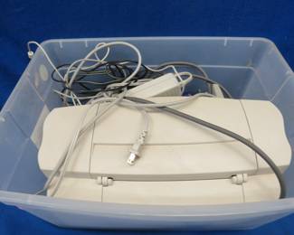 Lot 219. Deskjet 722C printer with cords and extra ink cartridges