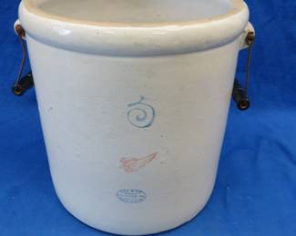 Lot 366. 5-Gallon Red Wing bail-handled crock. There is a small hairline crack on the inside.
