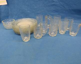 Lot 367. Large amount of matching glass dinnerware