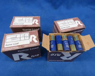 Lot 44. 4 boxes of 25 Rio 6-shot 12-gauge rounds