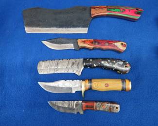 Lot 355. Five new fixed-blade knives with leather sheaths, three are Damascus. No markings