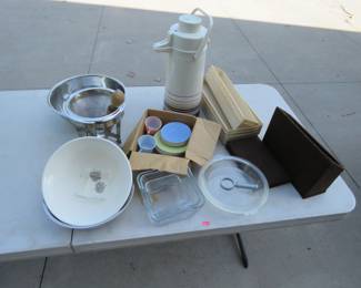 Lot 256. Household box lot