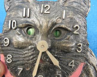 Lot 71. Lux "Moving Eyes" wind-up Cat clock for parts or repair