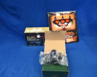 Lot 182. SIG-Tac STL-300 Stoplite, new in box NcStar Laser Red Dot, and a spinning steel target