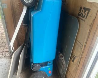 Barker Camping tank
