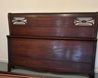Mahogany Bed