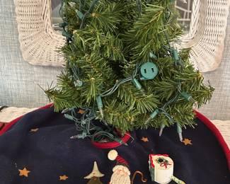 Mini Tree skirt