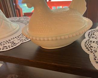 Milk glass hen on nest