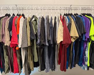 Men's Clothing (mostly size L & XL)