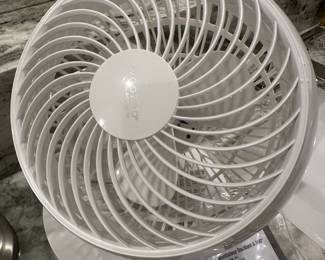 Woohoo 360 oscillating fan $20
