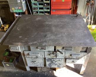 Large welding table