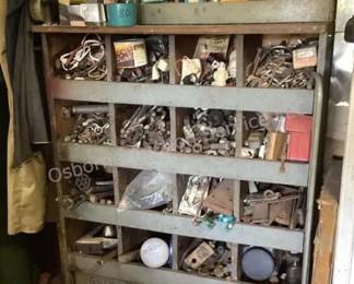 Primitive wood cubbies & hardware