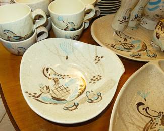 Red Wing "Bobwhite" dish ware