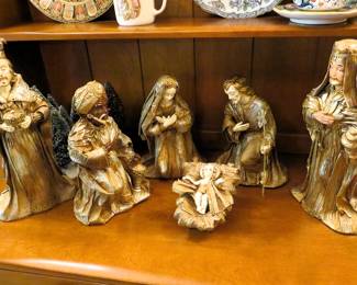 Kurt Adler paper mâché nativity