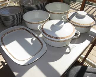 Mid-century modern Arzberg China set