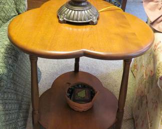 Craig Graybar clover leaf table