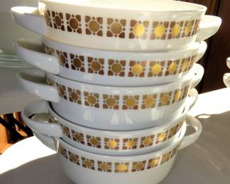 Mid-century modern Arzberg China set