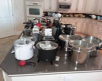 More kitchenware