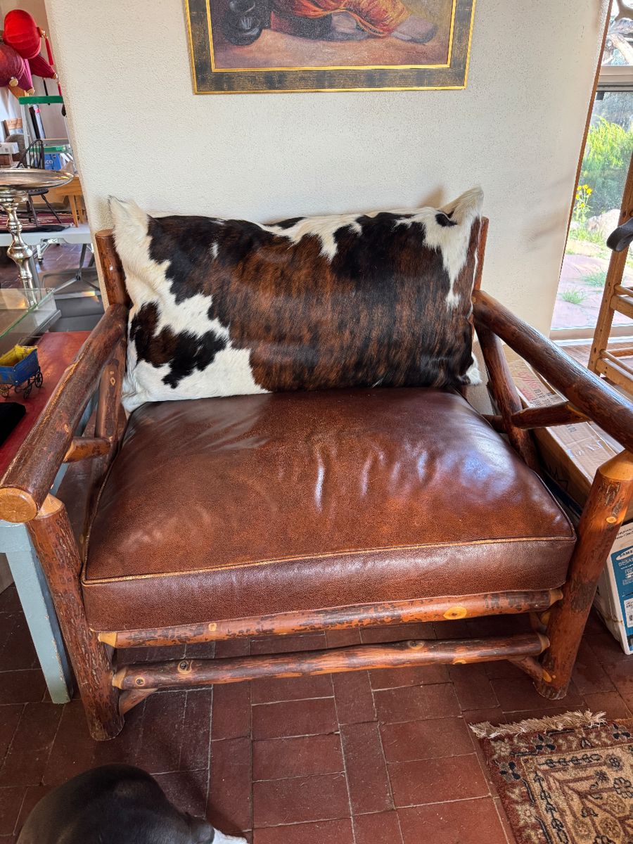 Old hickory double seat leather and cowhide