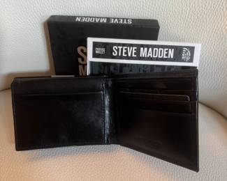 NEW Steve Madden Wallet