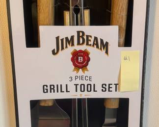 NEW Grill Set
