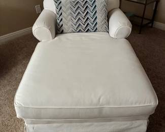 HA156Chaise Lounge Chair