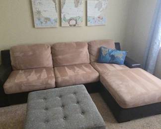 HA155VConvertible Jennifer Queen Sleeper And Ottoman 