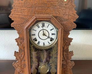 HA104VDecorative Clock