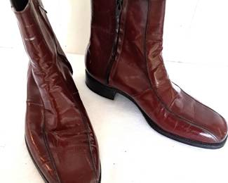 LEATHER BOOTS