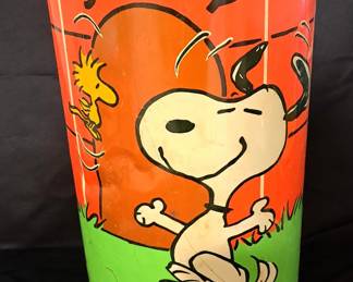 SNOOPY TRASH CAN