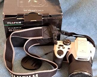 FUJI FILM CAMERA