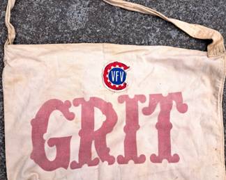 GRIT NEWSPAPER BAG