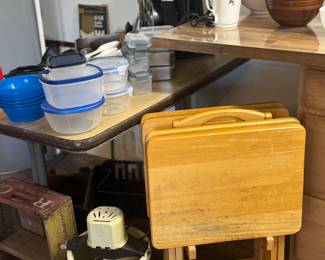 Tray table set