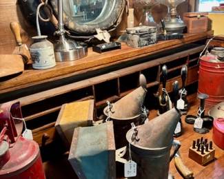 Country Collectibles