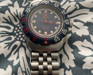 TAG HEUER