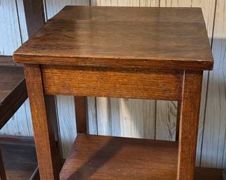 End table